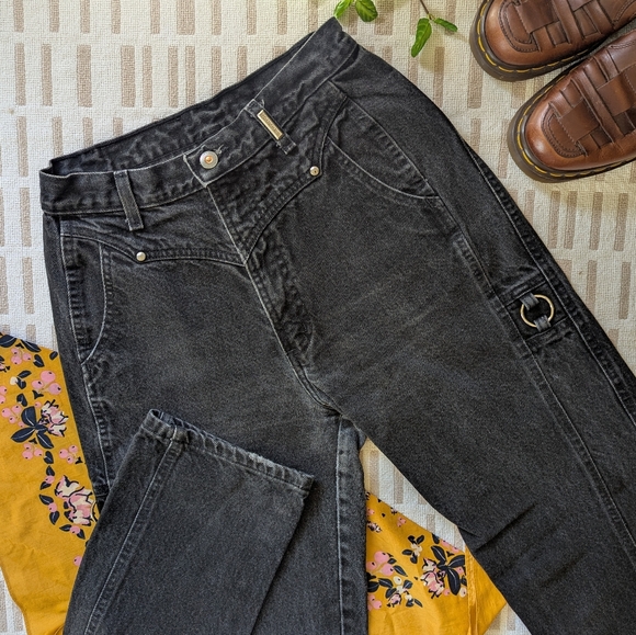 Rockies | Vintage | Western Hardware High Waist Yoke Detailed Denim - Picture 1 of 15
